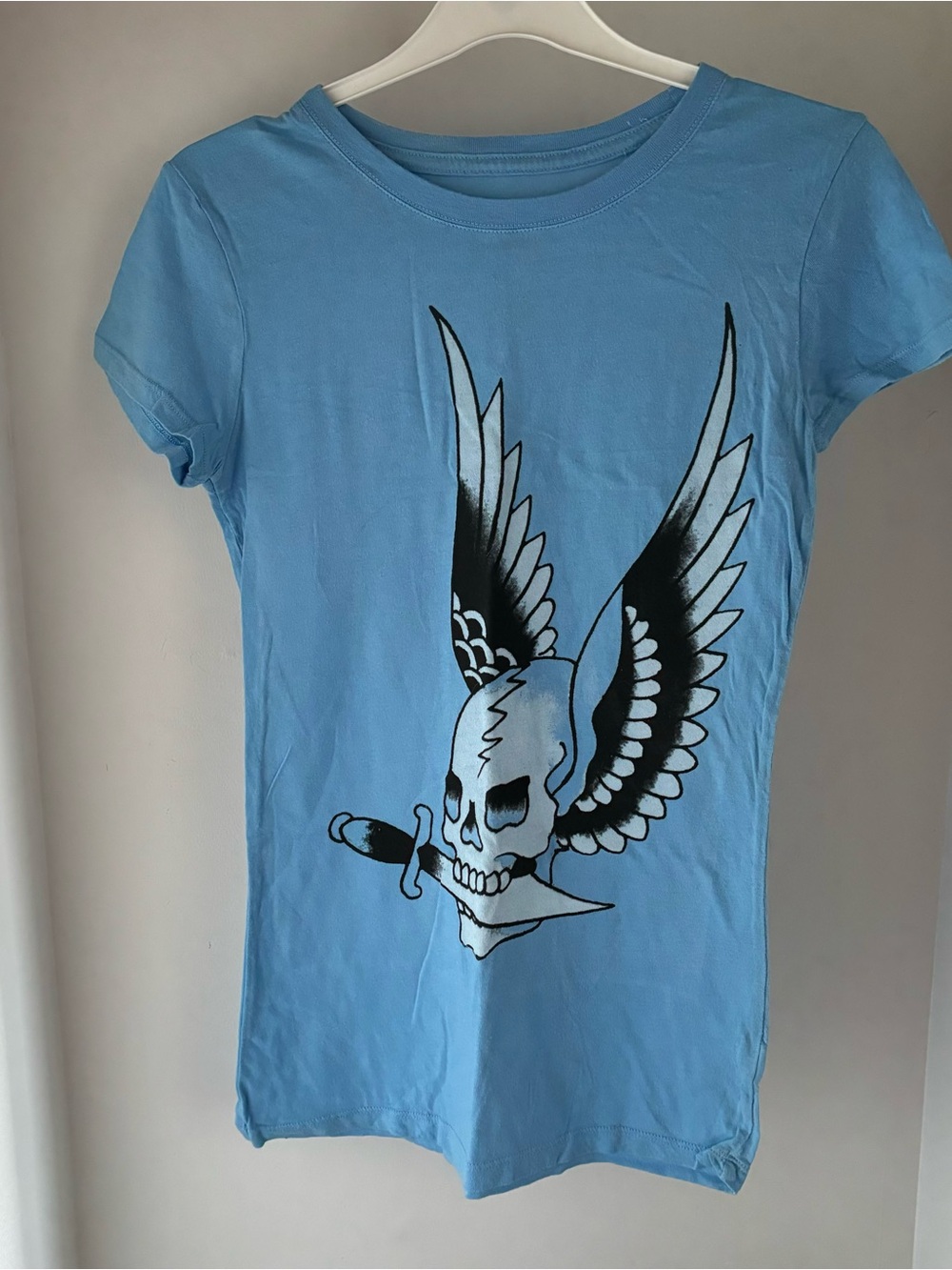 Women’s Blue Graphic Skull & Wings Tee - Unbranded